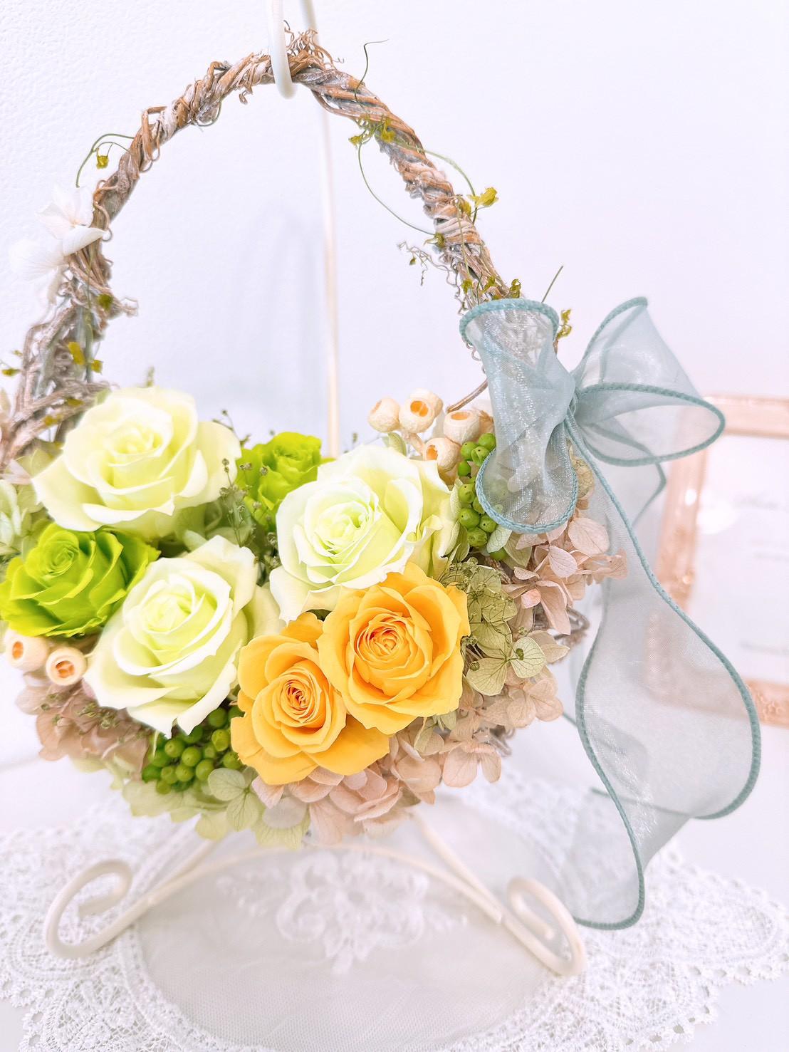 フレッシュグリーンのエッグバスケット リース イエロー 緑 黄色 母の日2026  結婚 記念日 新築 出産 長寿 祝い | 6枚目